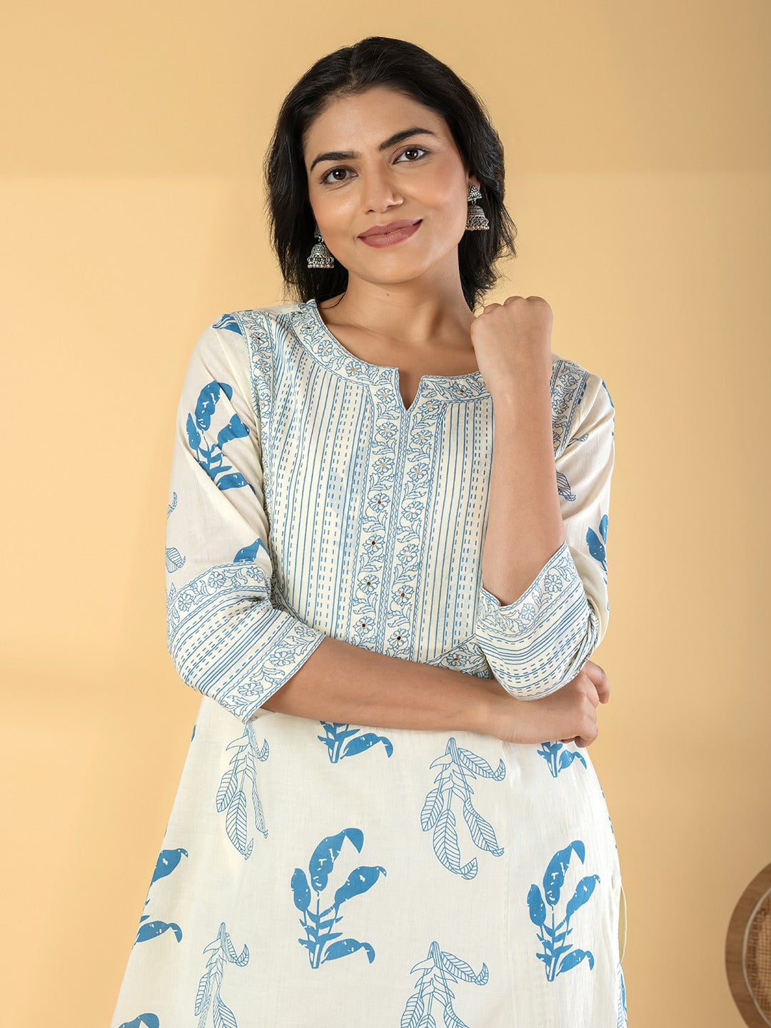 Women’s Cream & Blue Floral Printed Cotton Kurta Set with Pants