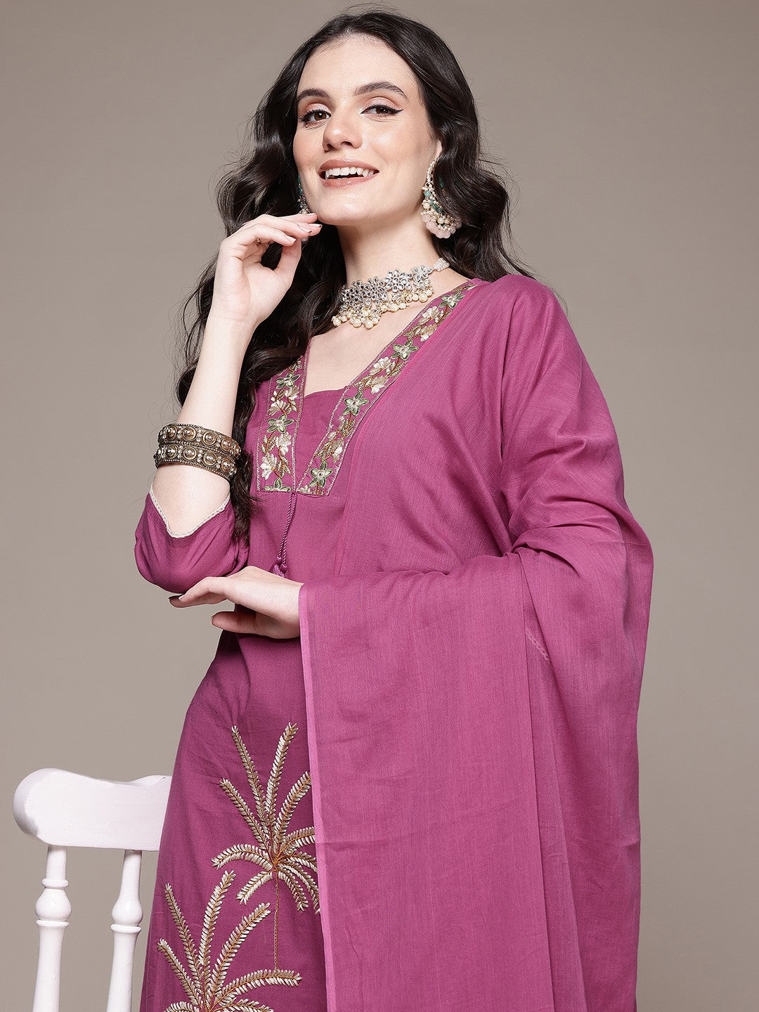 Elegant Pink Embroidered Kurta Pant Set with Dupatta for Women