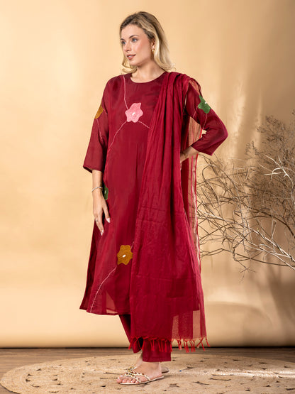 Women’s Maroon Kurta Set with Dupatta & Floral Appliqué Work