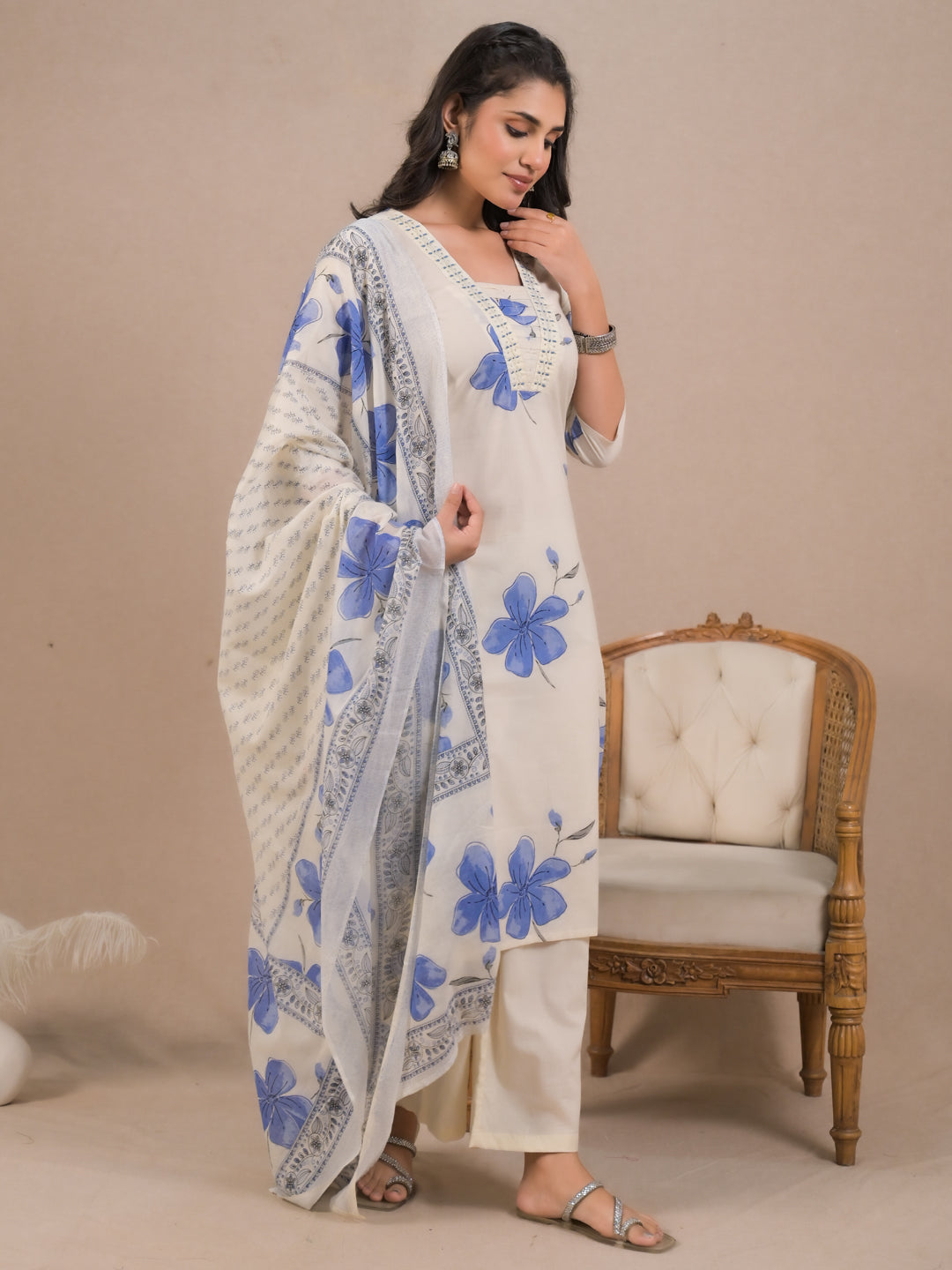 Women’s Off-White Floral Kurta Set with Dupatta | Blue Printed Ethnic Suit