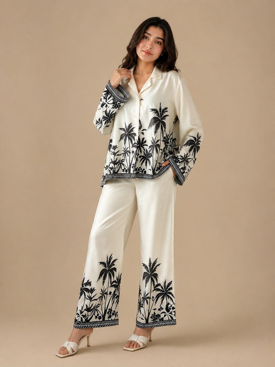 Women's Tropical Palm Print Satin Co-Ord Lounge Set – Cream & Black