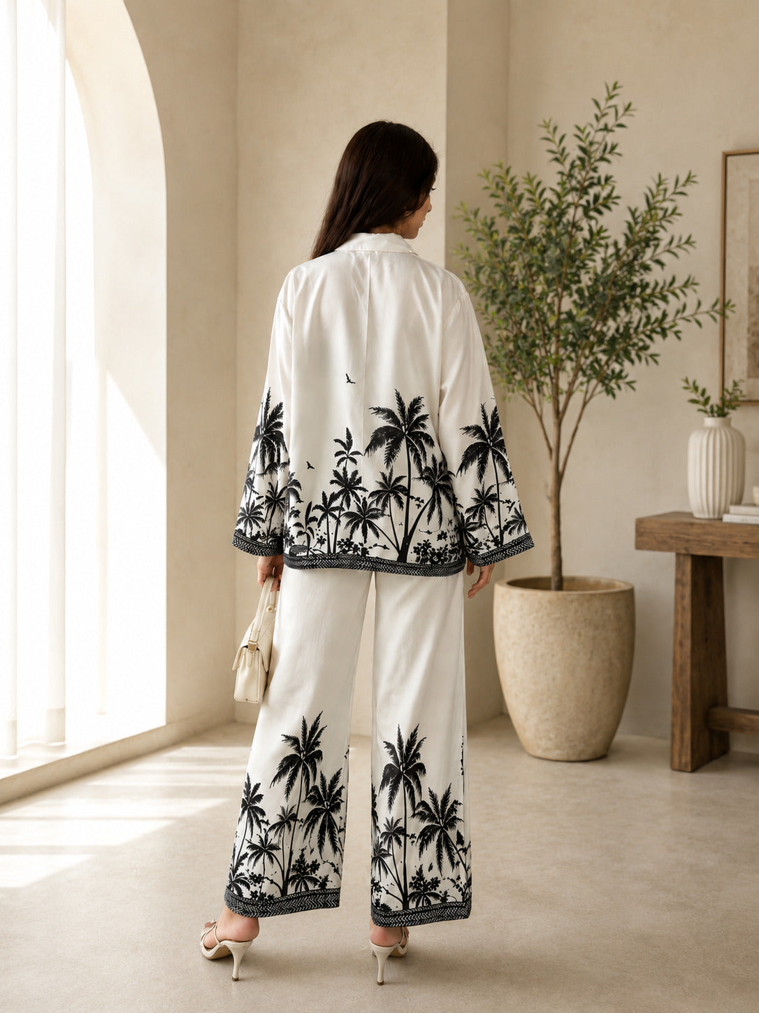 Women's Tropical Palm Print Satin Co-Ord Lounge Set – Cream & Black