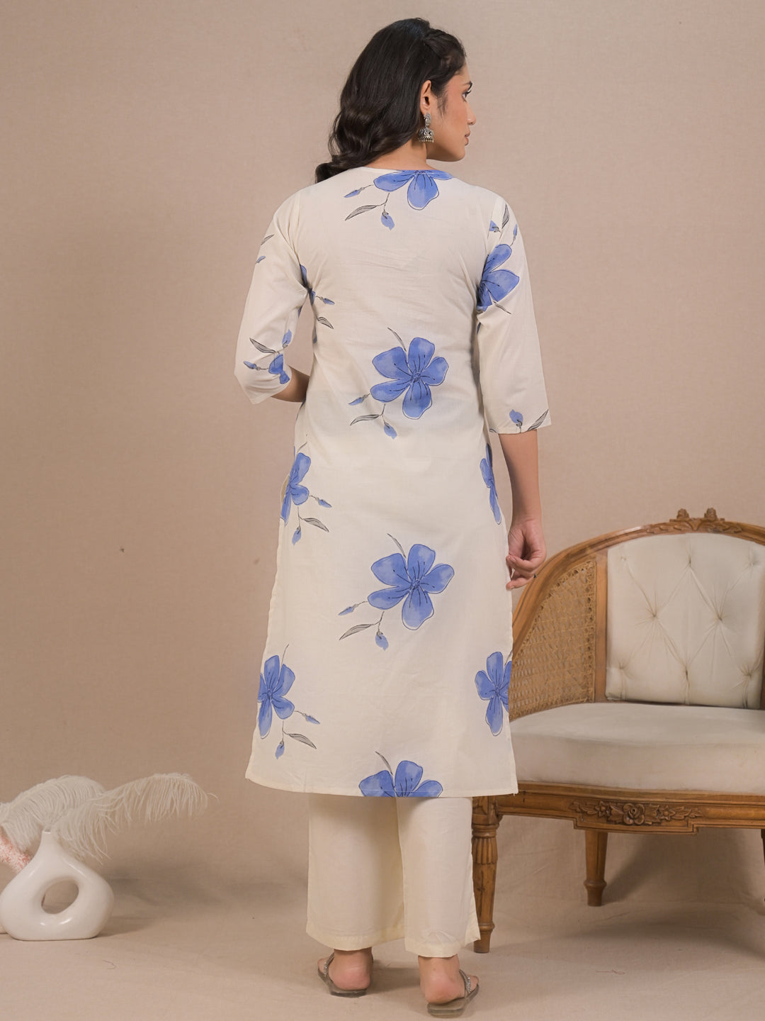 Women’s Off-White Floral Kurta Set with Dupatta | Blue Printed Ethnic Suit