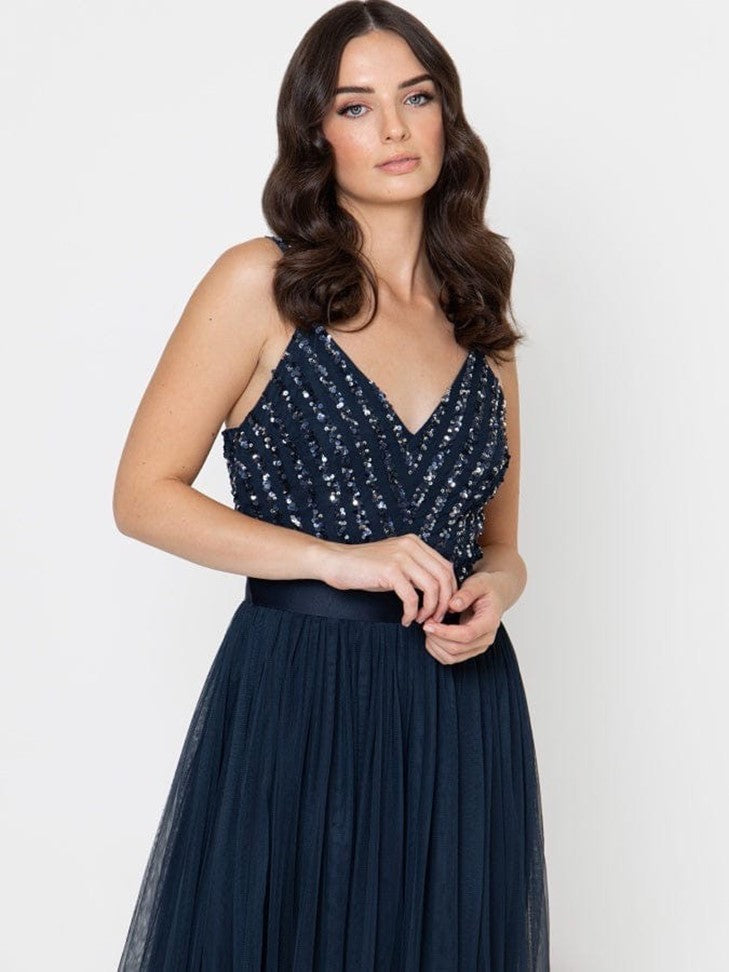Elegant Navy Blue Sequin Bodice Maxi Dress for Women – Sleeveless V-Neck Evening Gown with Pleated Tulle Skirt