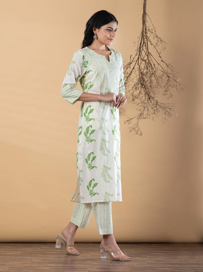 Women Printed Cotton Kurta Pant Set | Straight Kurta with 3/4 Sleeves & Ethnic Print | Off White & Green