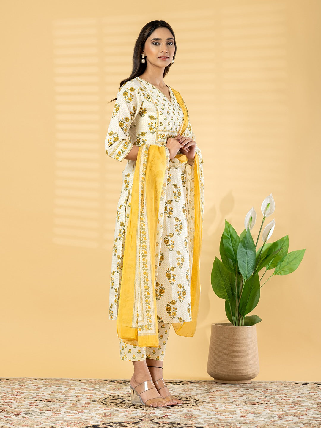 Women Floral Printed Cotton Kurta Pant Dupatta Set (Yellow & White)