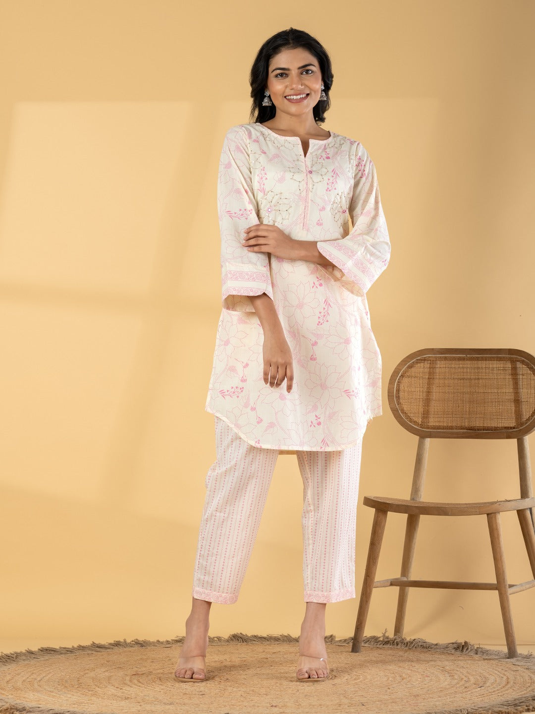 Women’s Beige Floral Printed Kurta Set with Straight Pants