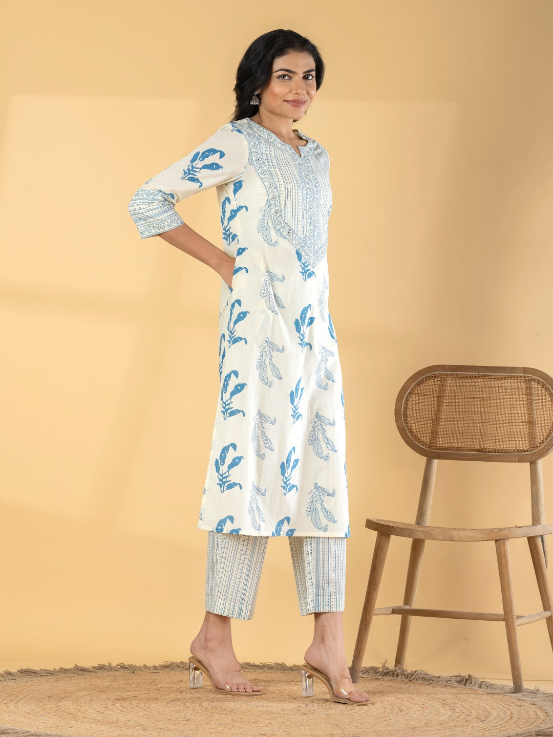 Women’s Cream & Blue Floral Printed Cotton Kurta Set with Pants