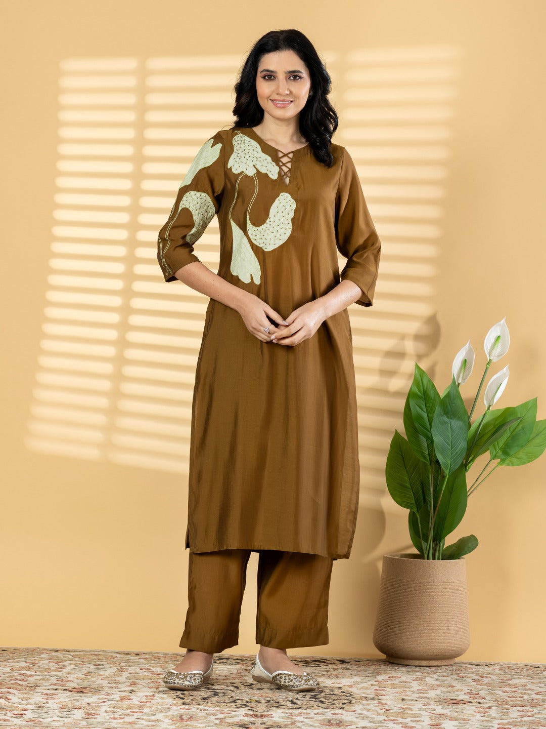 Elegant Brown Printed Kurta Set with Straight Pants for Women