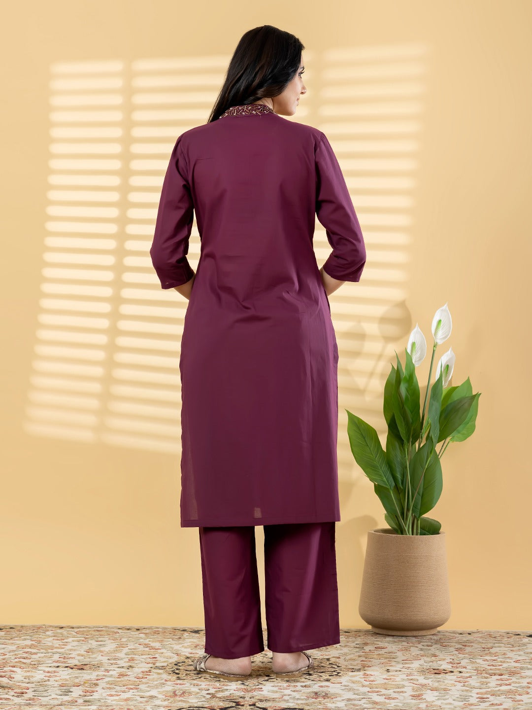 Women’s Maroon Kurta Set with Pants | Elegant Ethnic Wear | Festive & Casual Outfit