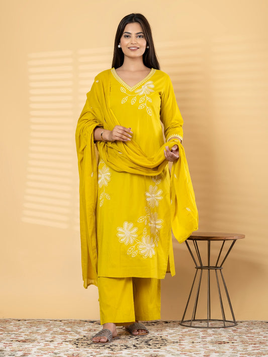 “Yellow Embroidered Kurta Set with Dupatta for Women – Floral Design Ethnic Wear”