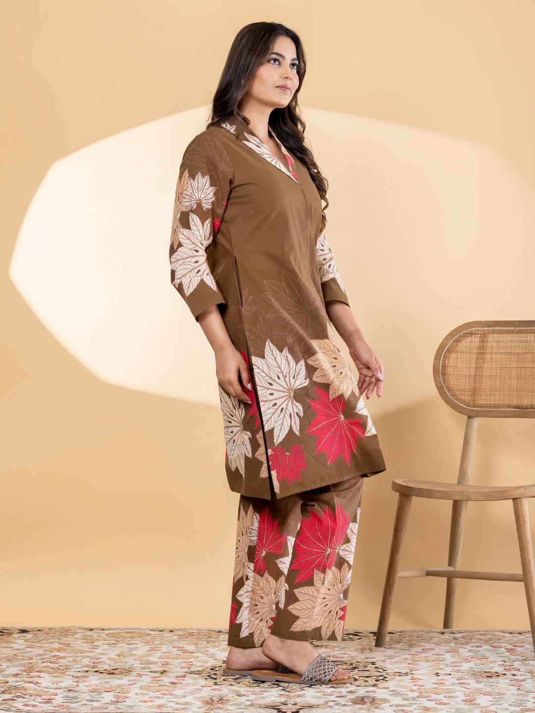 Brown Floral Printed Kurta Set with Straight Pants for Women