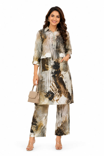 Laqayara Women Abstract Print Co-Ord Set with Long Shirt & Straight Pants