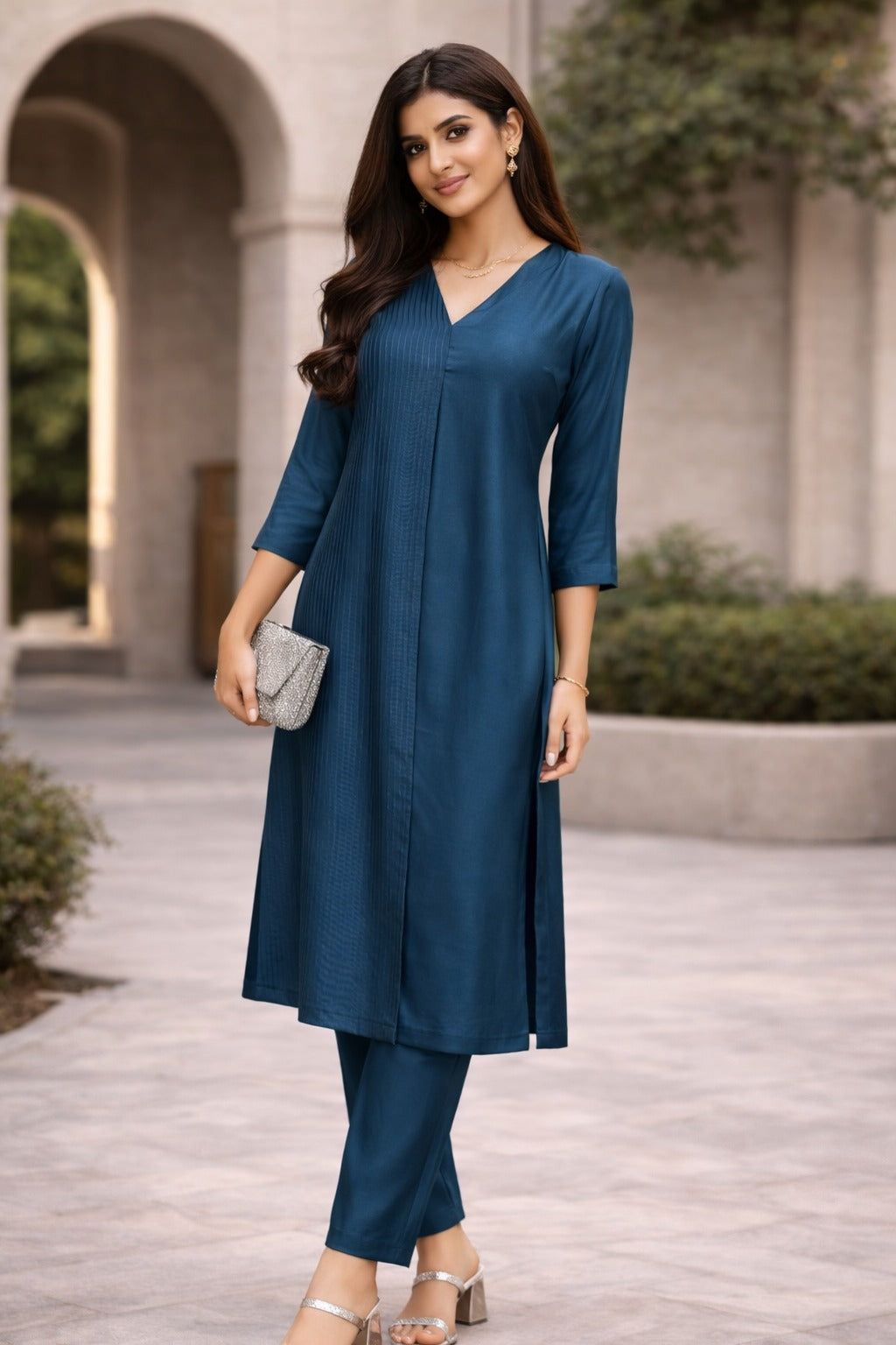 Elegant Emerald Green Straight Kurta Set for Women